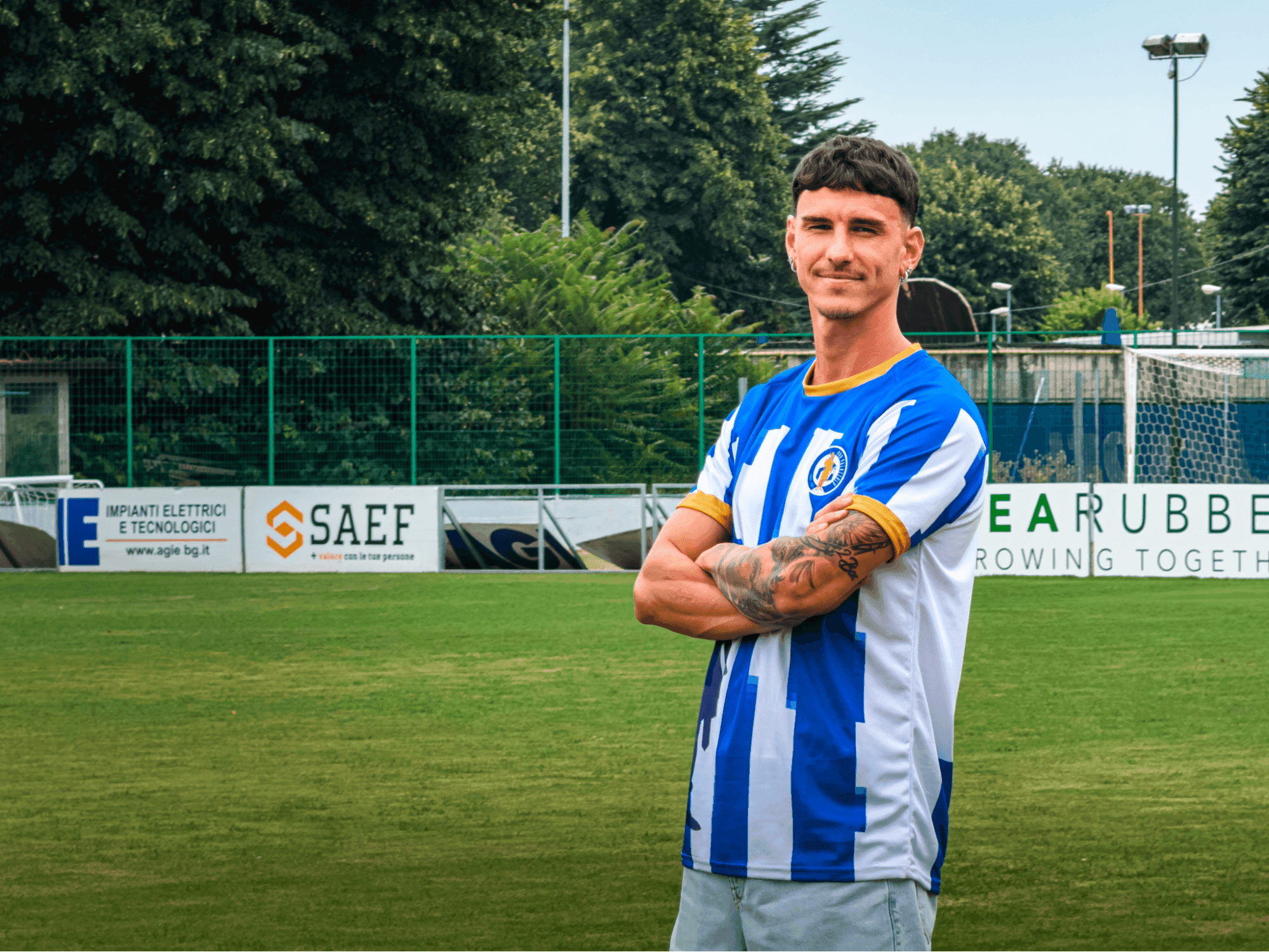 Niccolò Mendola è un nuovo calciatore della Prima Squadra Maschile.